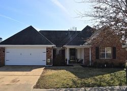 Pre-foreclosure in  OAKLAWN Marion, AR 72364