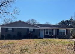 Pre-foreclosure in  KINDLING DR Northport, AL 35475