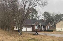 Pre-foreclosure in  NOAH LN Oxford, AL 36203