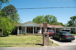 Pre-foreclosure in  OLIVER DR Rainbow City, AL 35906