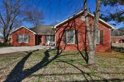 Pre-foreclosure in  DOUGLASS RD NW Huntsville, AL 35806