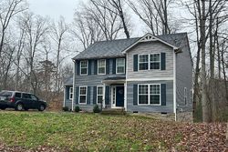 Pre-foreclosure in  WENSLEYDALE DR New Kent, VA 23124