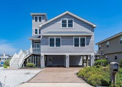 Pre-foreclosure in  CHESAPEAKE CT Tuckerton, NJ 08087