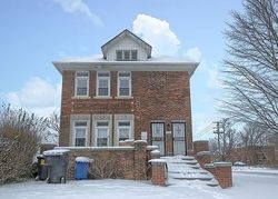 Pre-foreclosure Listing in CLEMENTS ST DETROIT, MI 48238