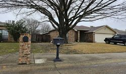 Pre-foreclosure in  WESLEY LN Duncanville, TX 75137