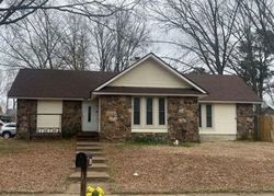 Pre-foreclosure in  BURKEHILL DR Memphis, TN 38135