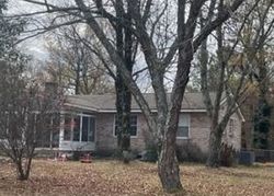 Pre-foreclosure Listing in CLONTS RD APISON, TN 37302