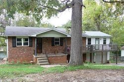 Pre-foreclosure in  PELTIER RD Knoxville, TN 37912