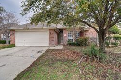 Pre-foreclosure in  CREEDE TRL Fort Worth, TX 76118