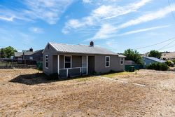 Pre-foreclosure Listing in NE OAK ST MADRAS, OR 97741