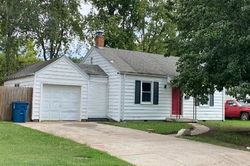 Pre-foreclosure in  STRATFORD PL Neosho, MO 64850