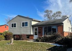 Pre-foreclosure in  NASH AVE Ypsilanti, MI 48198