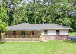 Pre-foreclosure in  JOHN L LN Denham Springs, LA 70726