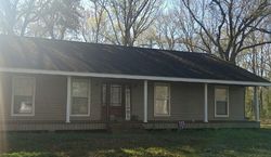 Pre-foreclosure in  WILSON LN Patterson, LA 70392