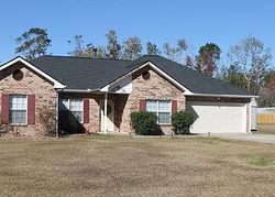 Pre-foreclosure in  GOOS RD Lake Charles, LA 70611