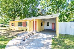 Pre-foreclosure in  STARLING AVE Jacksonville, FL 32216