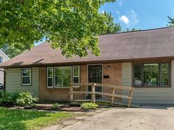 Pre-foreclosure in  HAVENS AVE Des Moines, IA 50315