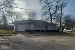 Pre-foreclosure in  E 3RD ST Sterling, IL 61081