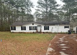 Pre-foreclosure in  MORRIS DR Hampton, GA 30228