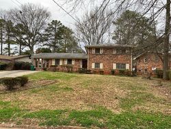 Pre-foreclosure in  EDGEMORE DR SE Atlanta, GA 30316