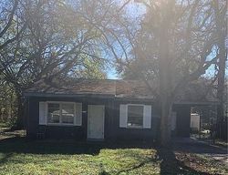 Pre-foreclosure in  IRIS LN Montgomery, AL 36105