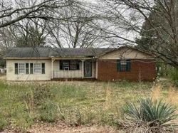 Pre-foreclosure Listing in COUNTY ROAD 557 TRINITY, AL 35673