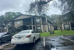 Pre-foreclosure in  DREAM OAK PL  Tampa, FL 33613