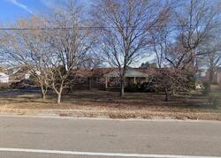 Pre-foreclosure in  KINGSLAND RD Richmond, VA 23237