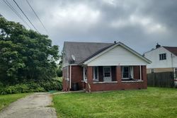 Pre-foreclosure in  CENTRAL AVE North Versailles, PA 15137