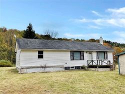 Pre-foreclosure Listing in ROUTE 98 FARMERSVILLE STATION, NY 14060
