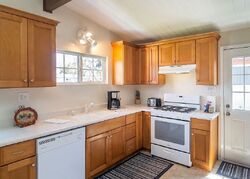 Pre-foreclosure in  MERCEDES AVE Pacoima, CA 91331