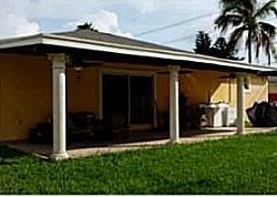 Pre-foreclosure in  SW 102ND CT Miami, FL 33189