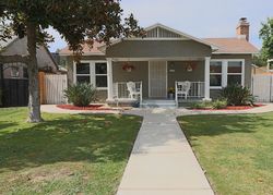 Pre-foreclosure in  OREGON ST Bakersfield, CA 93305