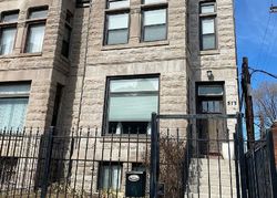 Pre-foreclosure in  E 45TH ST Chicago, IL 60653