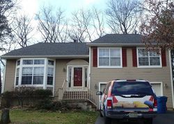 Pre-foreclosure in  ARBOR DR Howell, NJ 07731