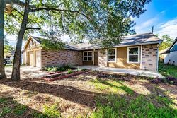 Pre-foreclosure in  N COMPASS ROSE CIR Crosby, TX 77532