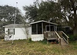 Pre-foreclosure in  NE 133RD ST Fort Mc Coy, FL 32134