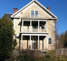 Pre-foreclosure in  S MAIN ST Suffield, CT 06078