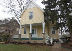 Pre-foreclosure in  S WOODLAND AVE Woodbury, NJ 08096