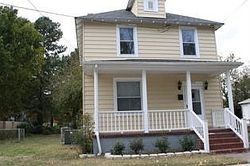 Pre-foreclosure in  RICHMOND AVE Portsmouth, VA 23704