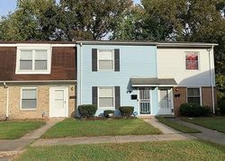 Pre-foreclosure in  DARREN CIR Portsmouth, VA 23701