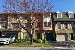 Pre-foreclosure in  LINDSAY LN Hagerstown, MD 21742