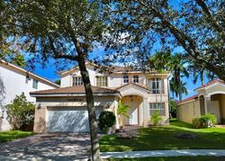 Pre-foreclosure in  SW 26TH ST Hollywood, FL 33027