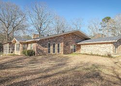 Pre-foreclosure in  RANCHETTE RD Monroe, LA 71203