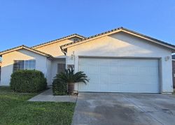 Pre-foreclosure in  HATCH AVE Tulare, CA 93274