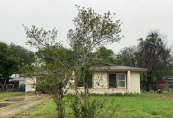 Pre-foreclosure in  E WIDHELM ST Beeville, TX 78102