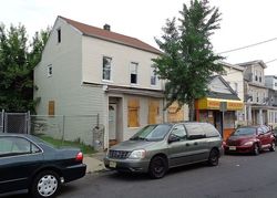 Pre-foreclosure in  HIGHLAND ST Paterson, NJ 07524