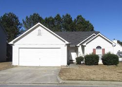 Pre-foreclosure in  ISLEWORTH CIR Atlanta, GA 30349