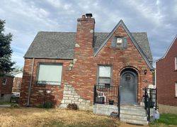 Pre-foreclosure in  TERRACE DR Saint Louis, MO 63117