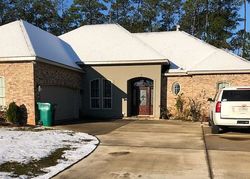 Pre-foreclosure in  AUTUMN WIND LN Mandeville, LA 70471